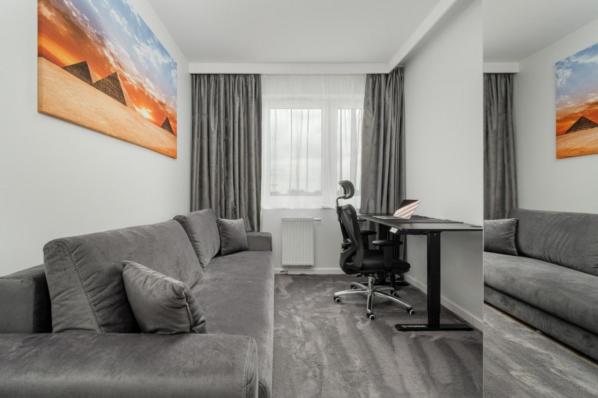 Luksusowy Apartament Z 3 Sypialniami, Klimatyzacja, Parkingiem I Biurkiem We Wroclawiu By Renters Prestige Ngoại thất bức ảnh