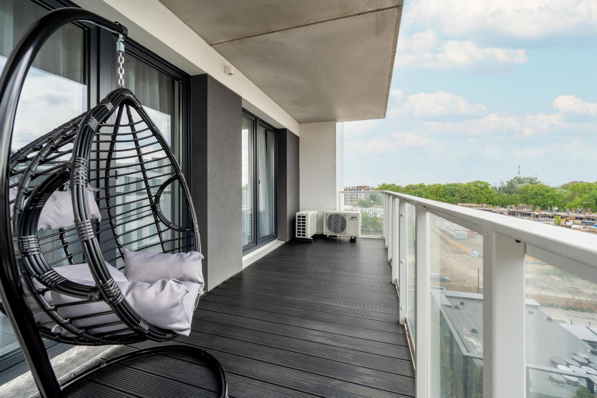Luksusowy Apartament Z 3 Sypialniami, Klimatyzacja, Parkingiem I Biurkiem We Wroclawiu By Renters Prestige Ngoại thất bức ảnh